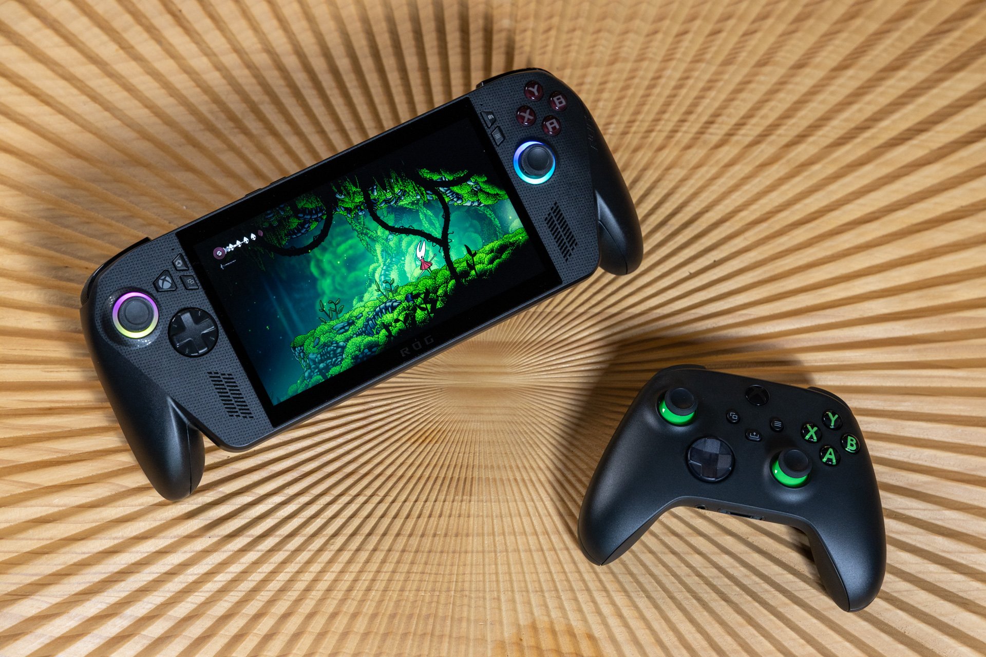 Asus ROG Xbox Ally X handheld hands-on